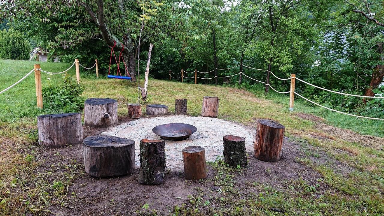 Chalupa, Kde Bejval Kram Vysoké nad Jizerou Exterior photo
